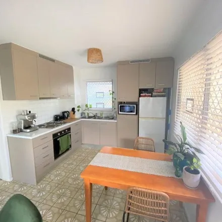Image 3 - Cronulla Avenue, Mermaid Beach QLD 4218, Australia - Apartment for rent