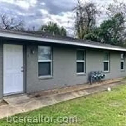 Rent this 2 bed house on 187 Davis Street in Bryan, TX 77801