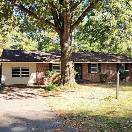 Buy this 4 bed house on 95 Tinker Hill Road in Jackson, TN 38305