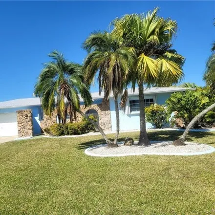 Buy this 3 bed house on 619 Southeast 36th Street in Cape Coral, FL 33904