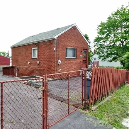 Image 3 - 356 Bigelow St, Pittsburgh, Pennsylvania, 15207 - House for sale