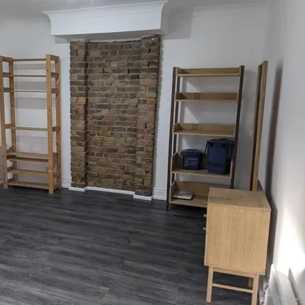 Rent this studio apartment on 65 Nile Street in London, N1 7SR