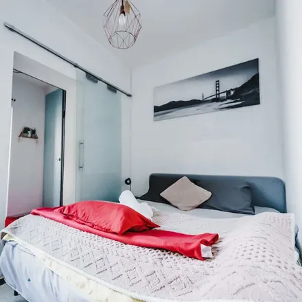 Rent this 1 bed apartment on Royal Museums of Fine Arts of Belgium in Rue de la Régence - Regentschapsstraat, 1000 Brussels