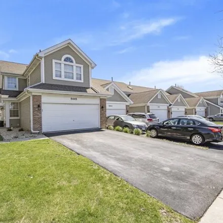 Buy this 3 bed house on 5445 Ridge Crossing in Hanover Park, DuPage County