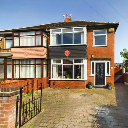 Buy this 3 bed duplex on Wentworth Avenue in Manchester, M18 8RD