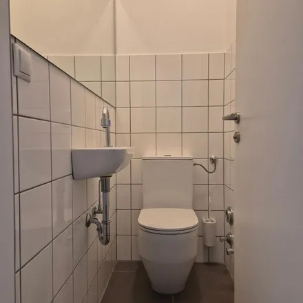 Rent this 2 bed apartment on Hamerlingstraße 3 in 4020 Linz, Austria