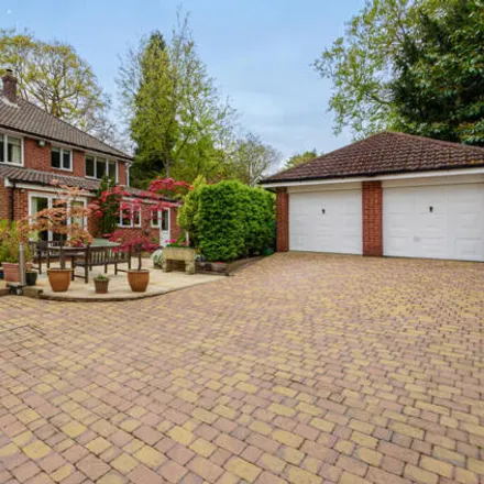 Buy this 5 bed house on Golf Course Road in Glen Eyre, Southampton