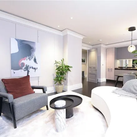 Rent this 1 bed apartment on 22 Southampton Street in London, WC2E 7QH