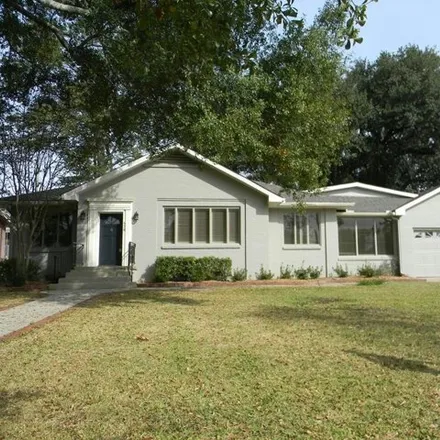 Buy this 3 bed house on 545 Duncan Avenue in Hawthorne, Natchez