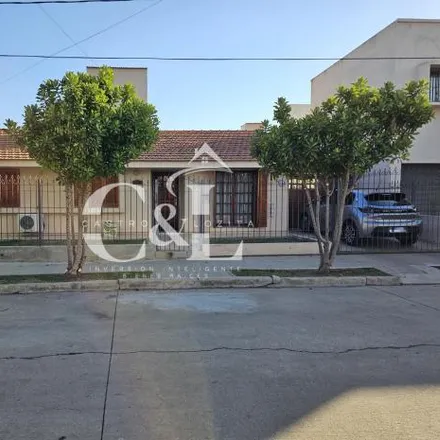 Buy this 3 bed house on Miguel Calixto del Corro 2034 in Achaval Peña, Cordoba
