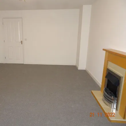 Image 7 - Stoneycroft Road, Sheffield, S13 9DR, United Kingdom - Townhouse for rent