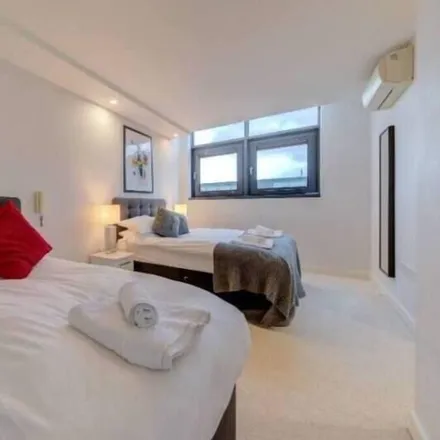 Rent this 2 bed apartment on Bristol in BS1 6LQ, United Kingdom