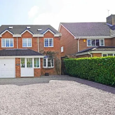 Buy this 5 bed house on The Common in Earlswood, B94 5QA