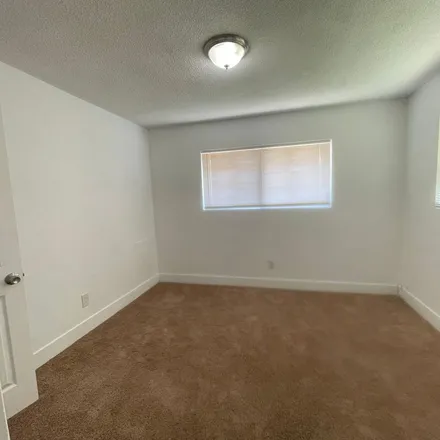 Image 5 - Church of Christ, South Alessandro Street, Hemet, CA 92543, USA - Apartment for rent