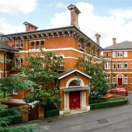 Buy this 2 bed apartment on Claremont Lodge in 15 The Downs, London