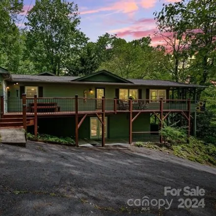 Image 3 - 24 Blueberry Lane, Haywood County, NC 28751, USA - House for sale