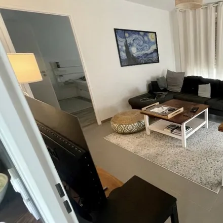 Rent this 1 bed apartment on 103 Avenue de la Redoute in 92600 Asnières-sur-Seine, France