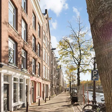Rent this 2 bed apartment on Black Bikes in Lijnbaansgracht, 1017 RK Amsterdam