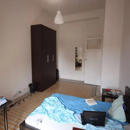 Rent this 3 bed room on Kamal in Viale Giovanni da Cermenate, 20136 Milan MI