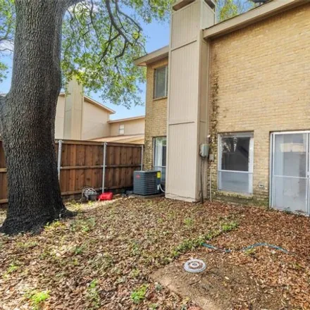 Image 7 - 3179 Duck Creek Parkway, Garland, TX 75044, USA - Townhouse for sale