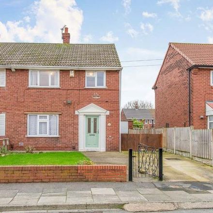 Rent this 3 bed house on Arnside Crescent in Wheldon, WF10 3NT
