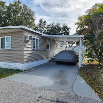 Buy this studio apartment on Chisum Trail in Curlew, Pinellas County