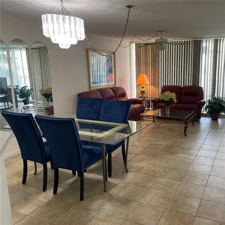 Image 8 - 5279 Isla Key Boulevard South, Saint Petersburg, FL 33715, USA - Condo for sale