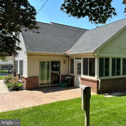 Image 5 - Country Meadows of Lancaster, 1380 Elm Avenue, Lancaster Township, PA 17063, USA - House for sale