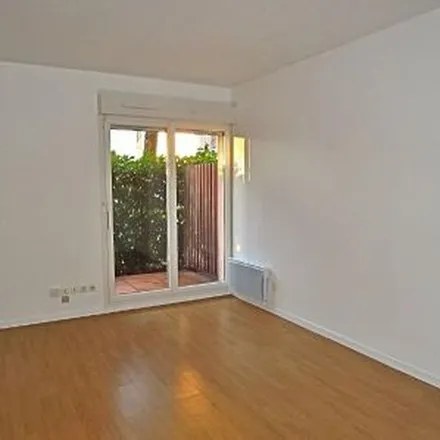 Rent this 1 bed apartment on 51 Rue des Saules in 31400 Toulouse, France