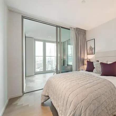 Image 6 - South Bank Tower, Stamford Street, Bankside, London, SE1 9PS, United Kingdom - Apartment for rent