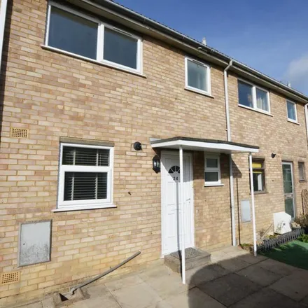 Rent this 3 bed apartment on Gilpin Way in Olney, MK46 4DL
