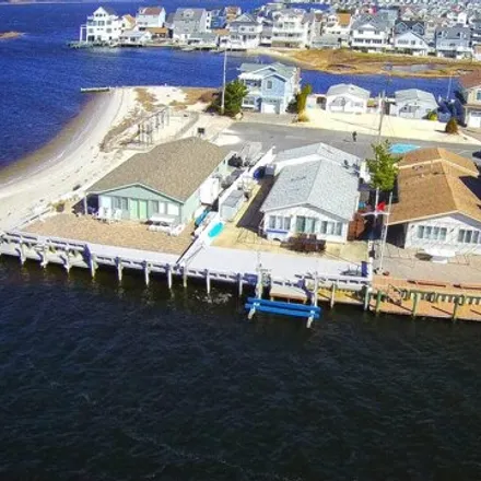 Image 4 - 261 Bay Beach Way, Ocean Beach, Toms River, NJ 08735, USA - House for rent