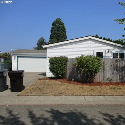 Buy this 3 bed house on 1150 Southeast 3rd Avenue in Canby, OR 97013