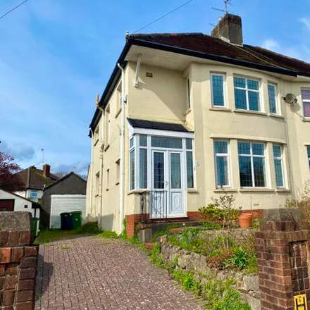 Buy this 3 bed duplex on Heathwood Road in Cardiff, CF14 4HT