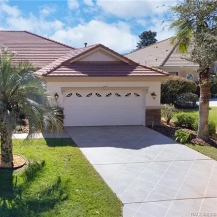 Buy this 3 bed house on 1087 West Beagle Run Loop in Citrus County, FL 34442
