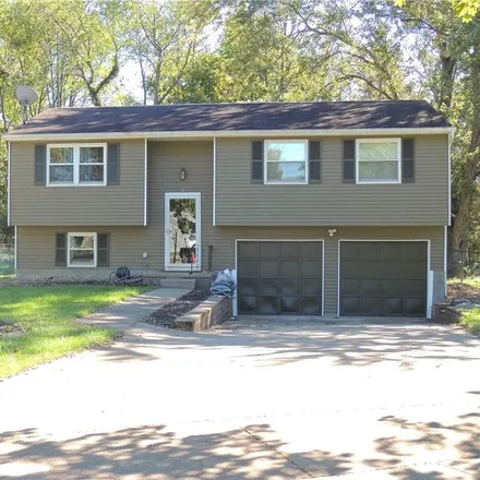 Buy this 3 bed house on 958 Kevin Drive in Kent, OH 44240