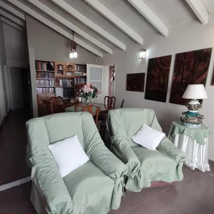 Buy this 4 bed house on La Rioja 110 in San Lorenzo, Cipolletti