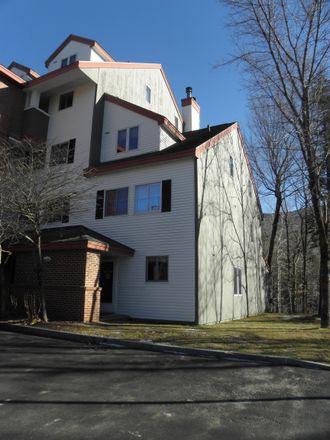 Rent this 3 bed townhouse on 10 Bunker Lane in Lincoln, Grafton County