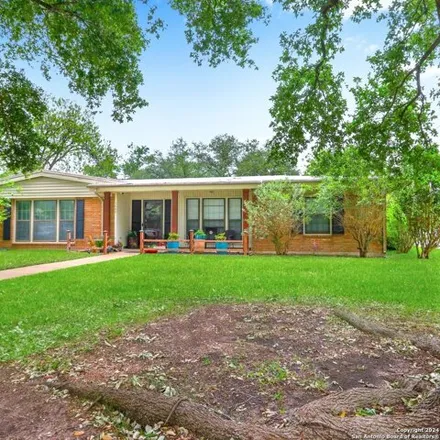 Buy this 3 bed house on 968 North King Street in Seguin, TX 78155