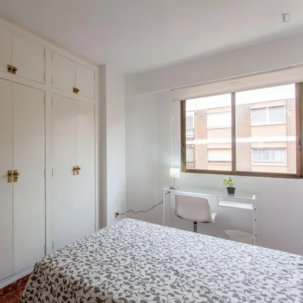 Image 3 - Carrer d'Alboraia, 26, 46010 Valencia, Spain - Room for rent