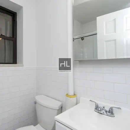 Image 4 - 325 East 77th Street, New York, NY 10075, USA - Apartment for rent