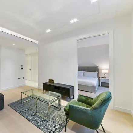 Rent this 1 bed apartment on Lincoln Square in 18 Portugal Street, London