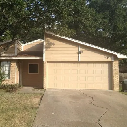 Rent this 3 bed house on 1031 San Saba Drive in College Station, TX 77845