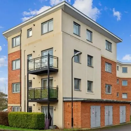Buy this 1 bed apartment on Denton Way in Slough, SL3 7DT