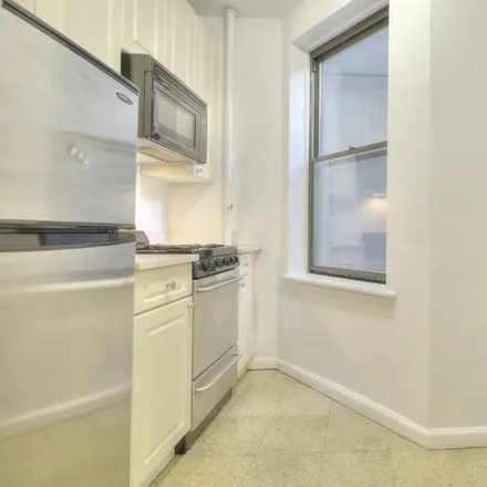 Image 3 - 340 East 62nd Street, New York, NY 10065, USA - Apartment for rent