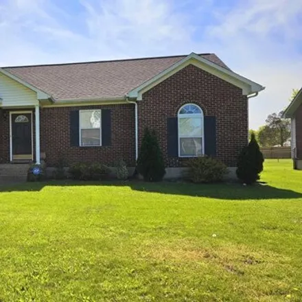 Buy this 3 bed house on 396 Dogwood Run Road in Shepherdsville, Bullitt County