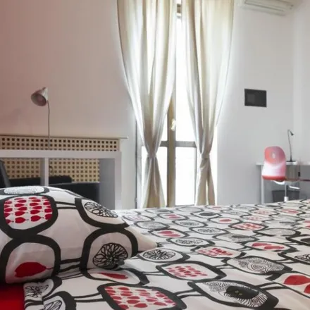 Rent this 4 bed room on Viale Sabotino in 20135 Milan MI, Italy