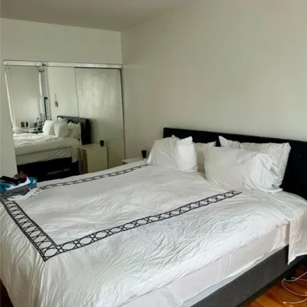 Rent this 1 bed apartment on 225 East 26th Street in New York, NY 10016
