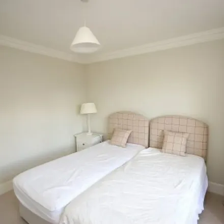 Image 1 - 8 Rothesay Terrace, City of Edinburgh, EH3 7SQ, United Kingdom - Apartment for rent