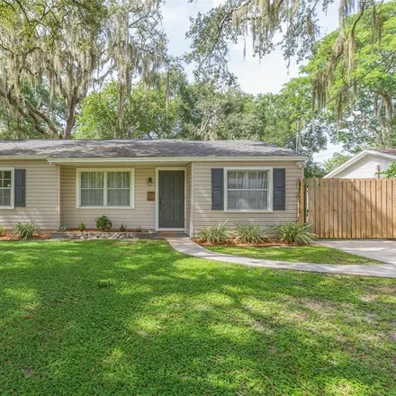 Image 3 - 813 West Lowry Lane, Tampa, FL 33604, USA - House for sale